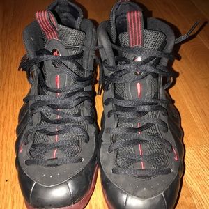 Cough drop foams size 14